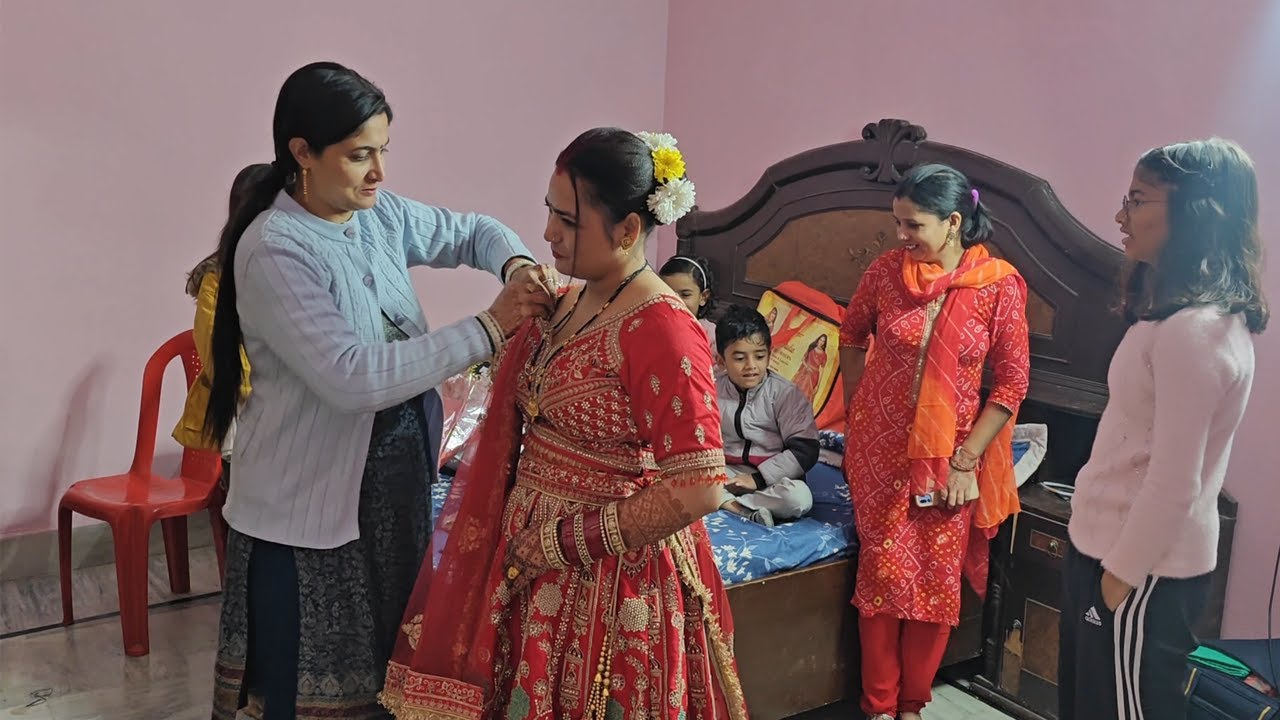 🌸कन्हैया ने अपनी जान पर खेलकर 🌸अपनी दुल्हन को भाभी की पिटाई से बचा लिया🌸 रसम के नाम पर अत्याचार🌸