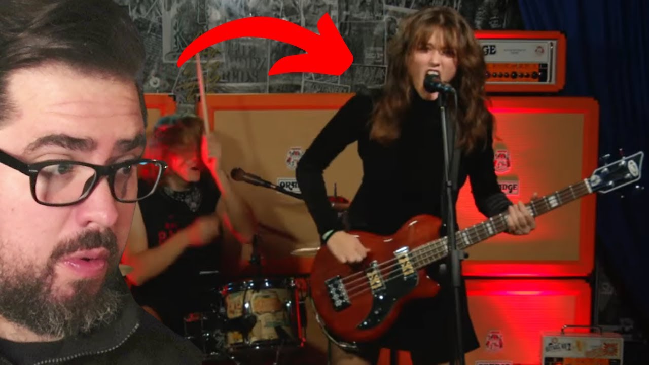 Music Teacher Reacts to Speed of Light - Teeth (live at the Jam in the Van)