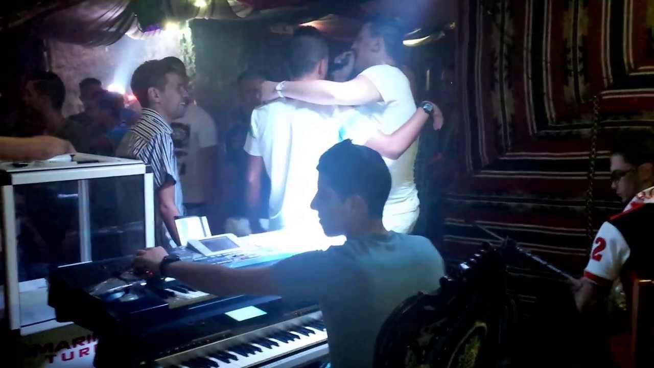 CHEB HOUARI MANAR CHANTE POUR FLIFLA MA COPINNE