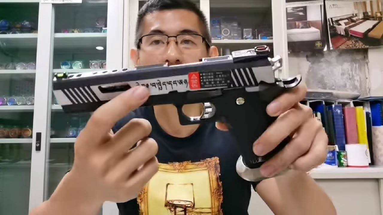WE 2-Tone Hicapa 6.0 I-Rex Airsoft Gas Blowback Pistol, Unboxing, Review, Testing