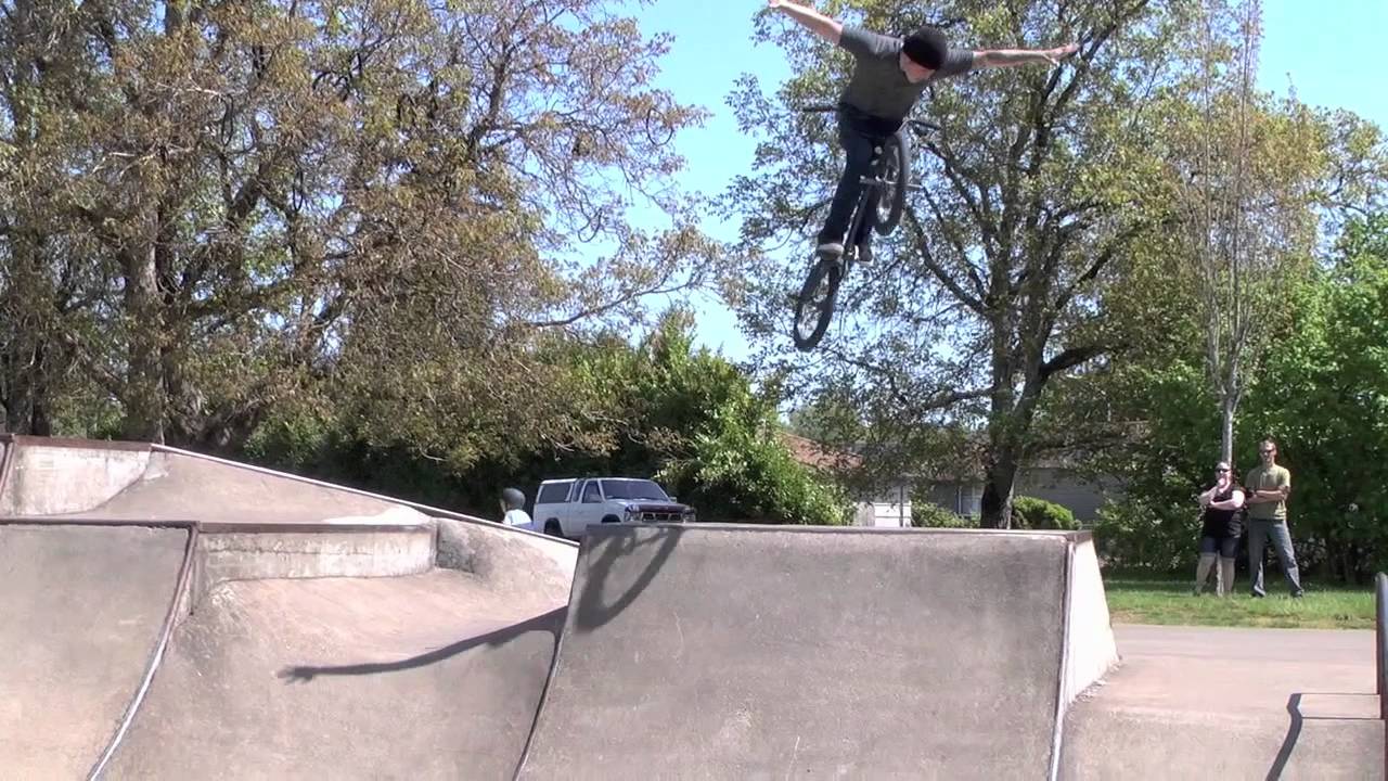 The Shadow Conspiracy - Caleb Quanbeck Summer Skatepark Session