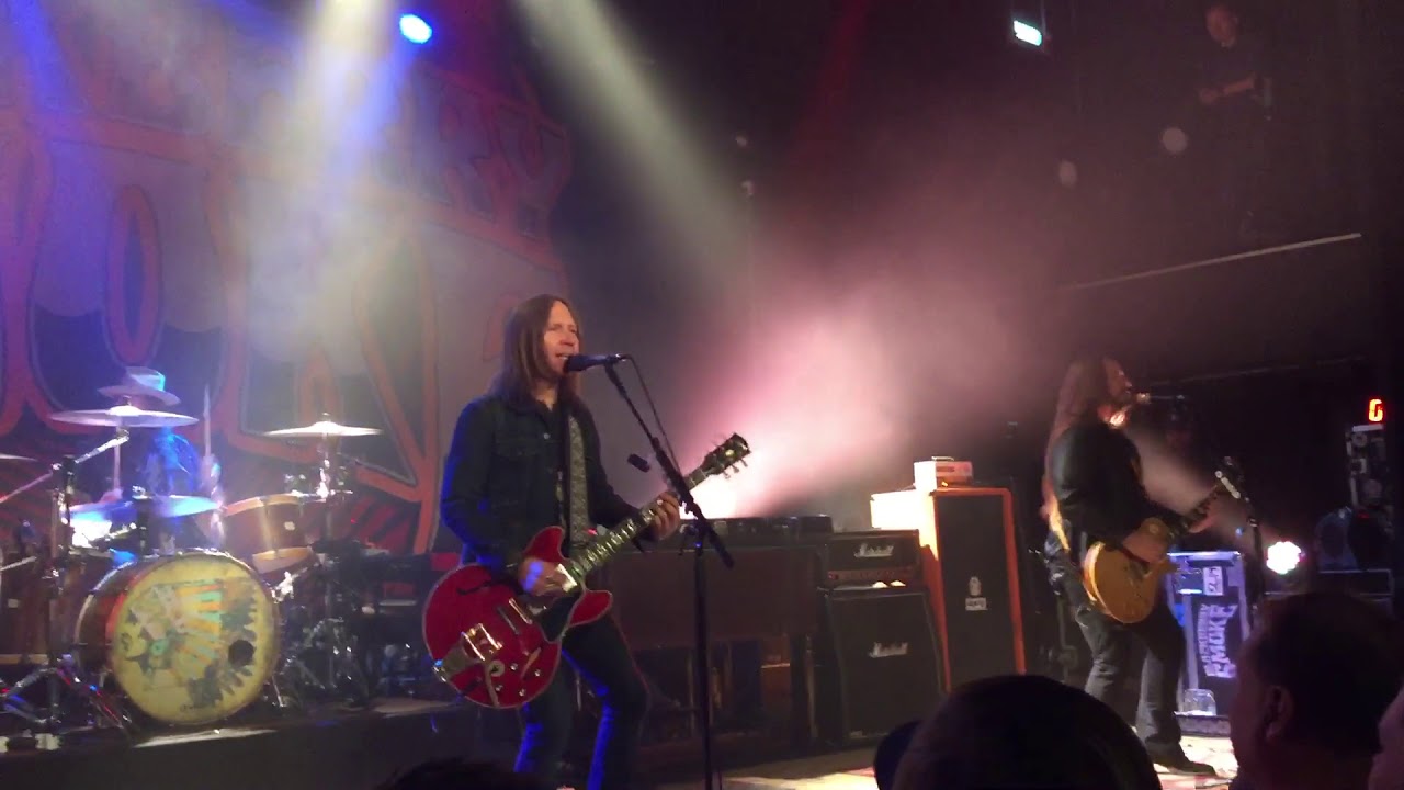 Blackberry Smoke ”Fire in the hole” @ Pustervik Goteborg, Sweden oct 24 2018