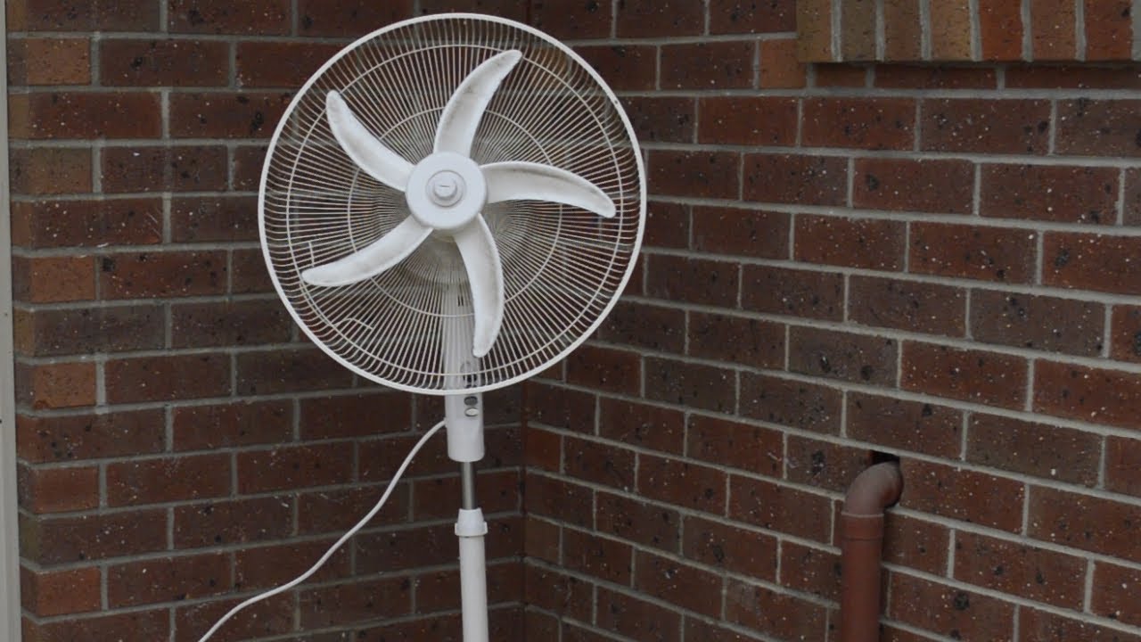 Smashing a Martec PMA50P Stand Fan