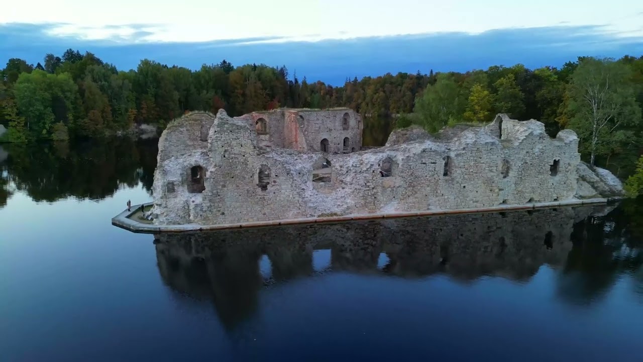 Kokneses pilsdrupas / Koknese Castle. 4K