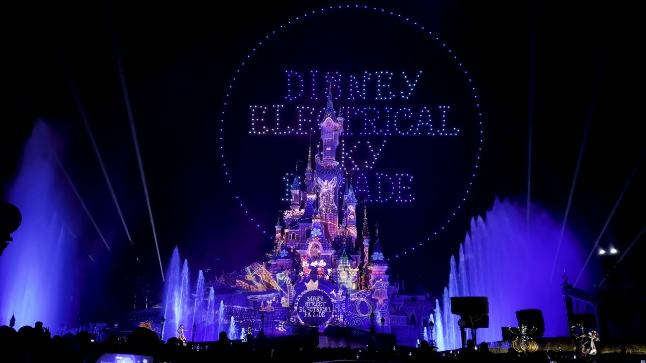 Disney Electrical Sky Parade - Disneyland Paris