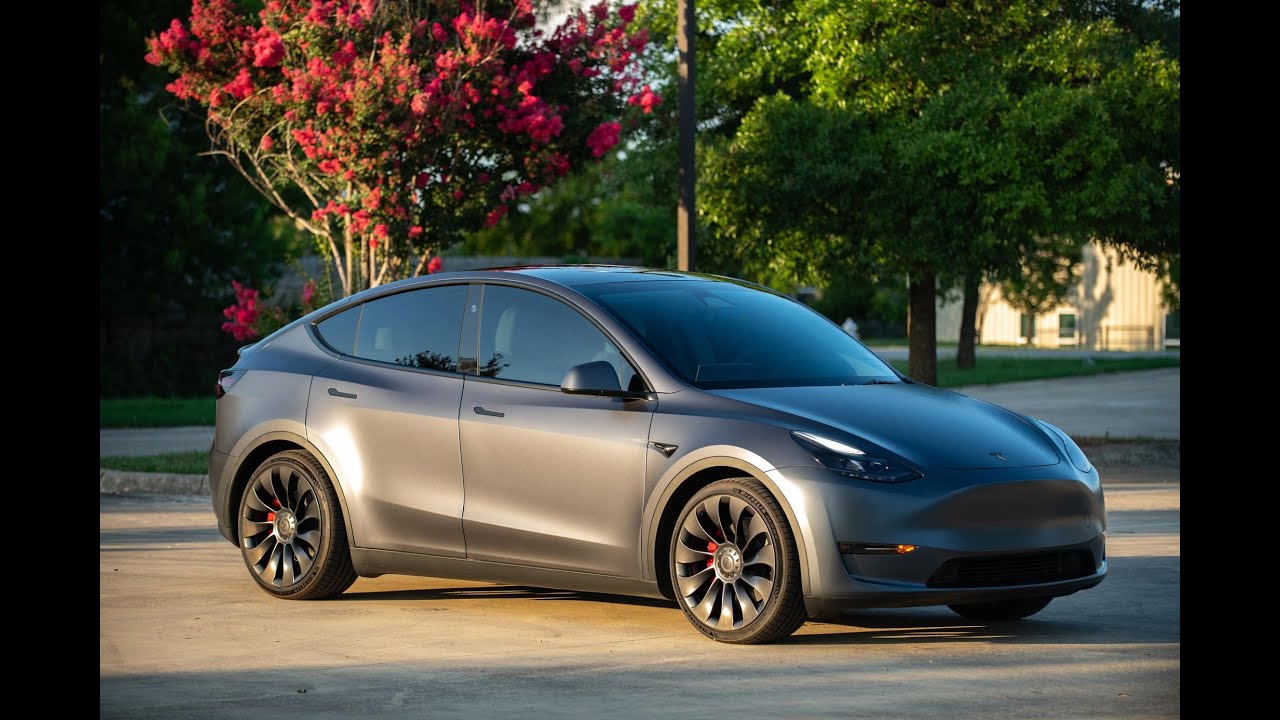 2023 Tesla Model Y Performance