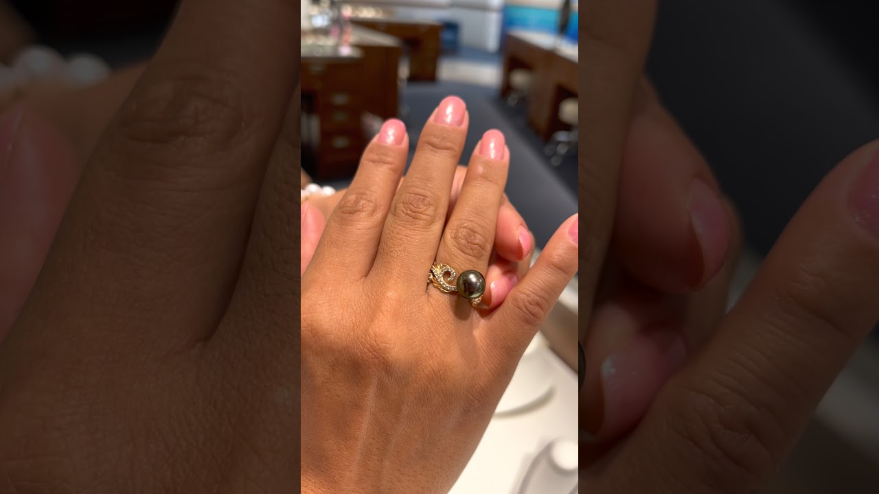 Hawaiian Heirloom Tahitian Black Pearl Ring in Gold with Diamonds - 9-10mm