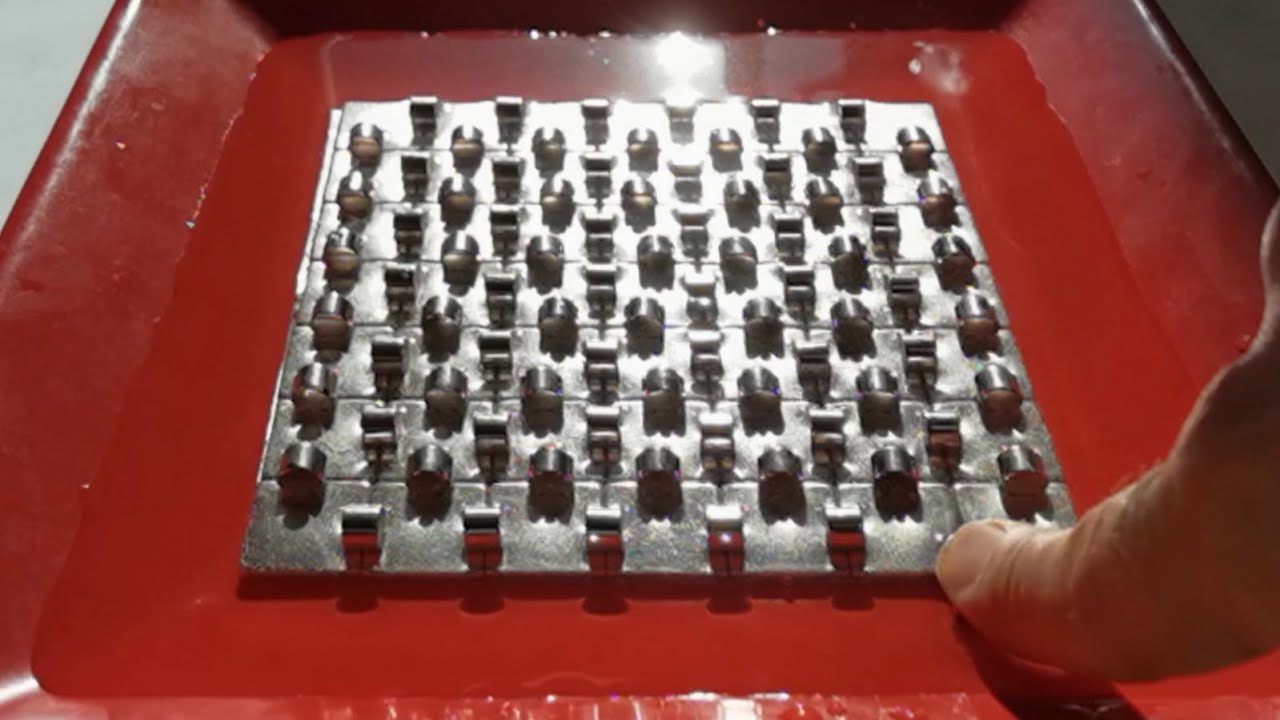 Magnetic Vibrations in Water | Magnet Tricks