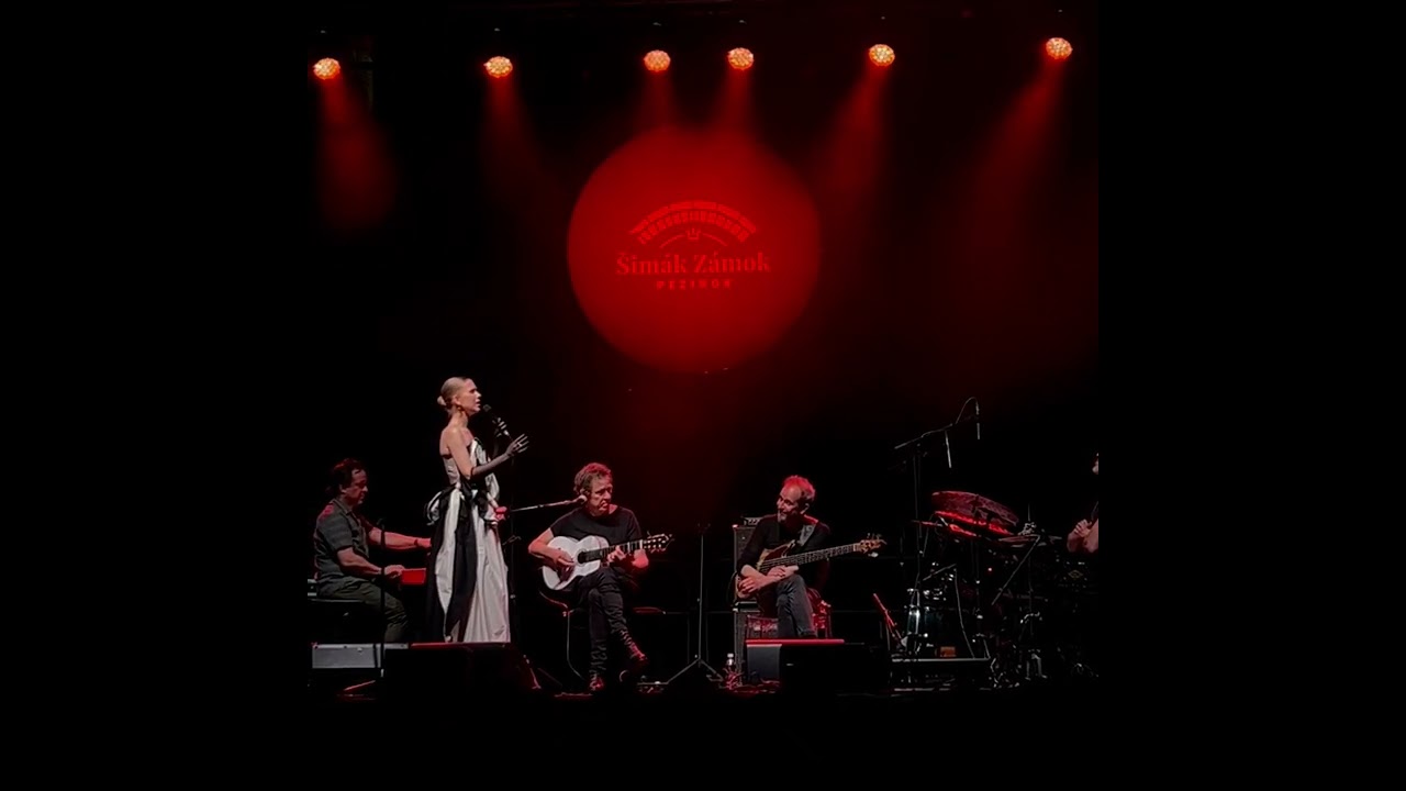 Kristin Lash sings Fields Of Gold with Dominic Miller Band at One Day Jazz Festival 2025