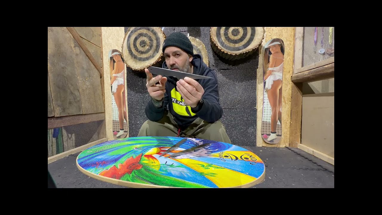 French No-Spin Throwing Knives Test