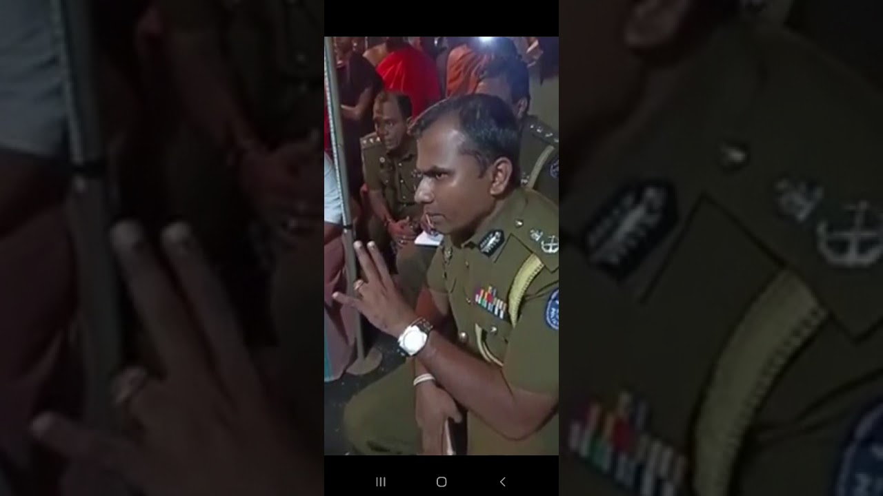 මීවනපලෑනේගේ කැරැට්ටුව       Meewanapalane Siridhammalankara මීවනපලෑනේ සිරිදම්මාලංකාර
