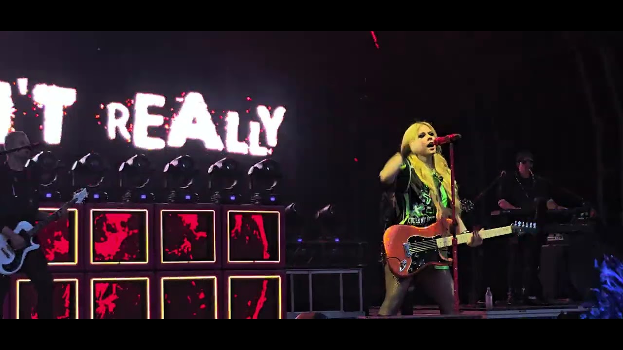 Avril Lavigne - Greatest Hits Tour 2024 Live in Manchester UK - 08 - He Wasn't