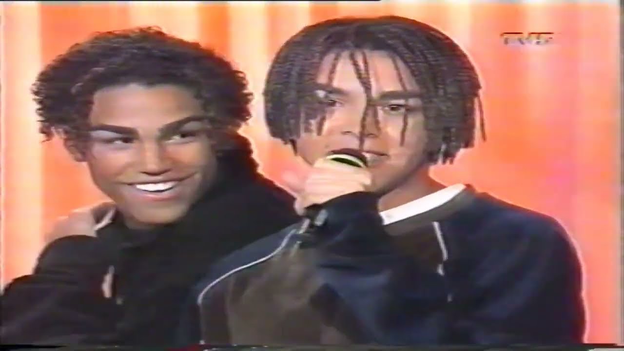 3T performing 