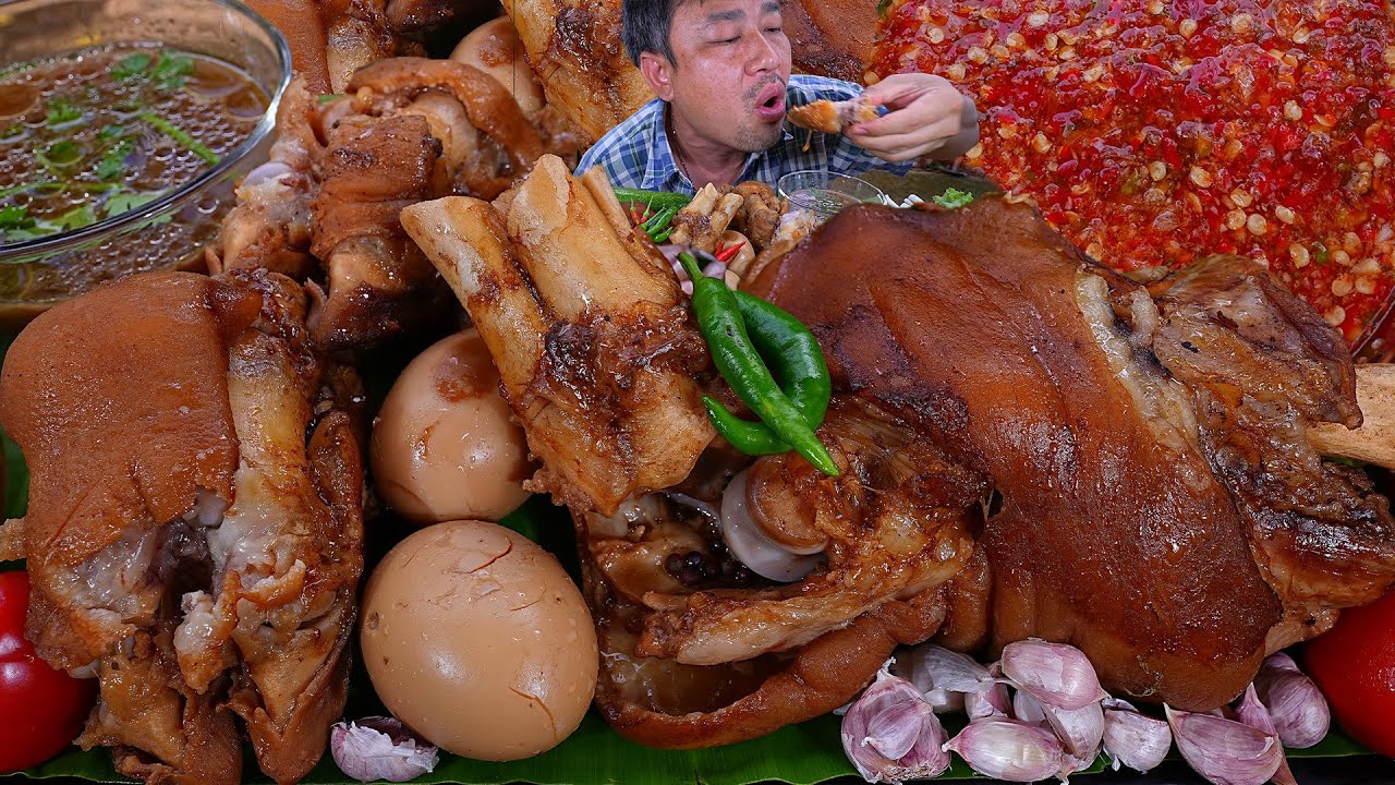 ขาหมูพะโล้+คากิ+ไข่สองฟอง กับน้ำจิ้มซีฟู้ดรสเด็ด นานได้กินทีลำขนาดครับ-19-08-2023-