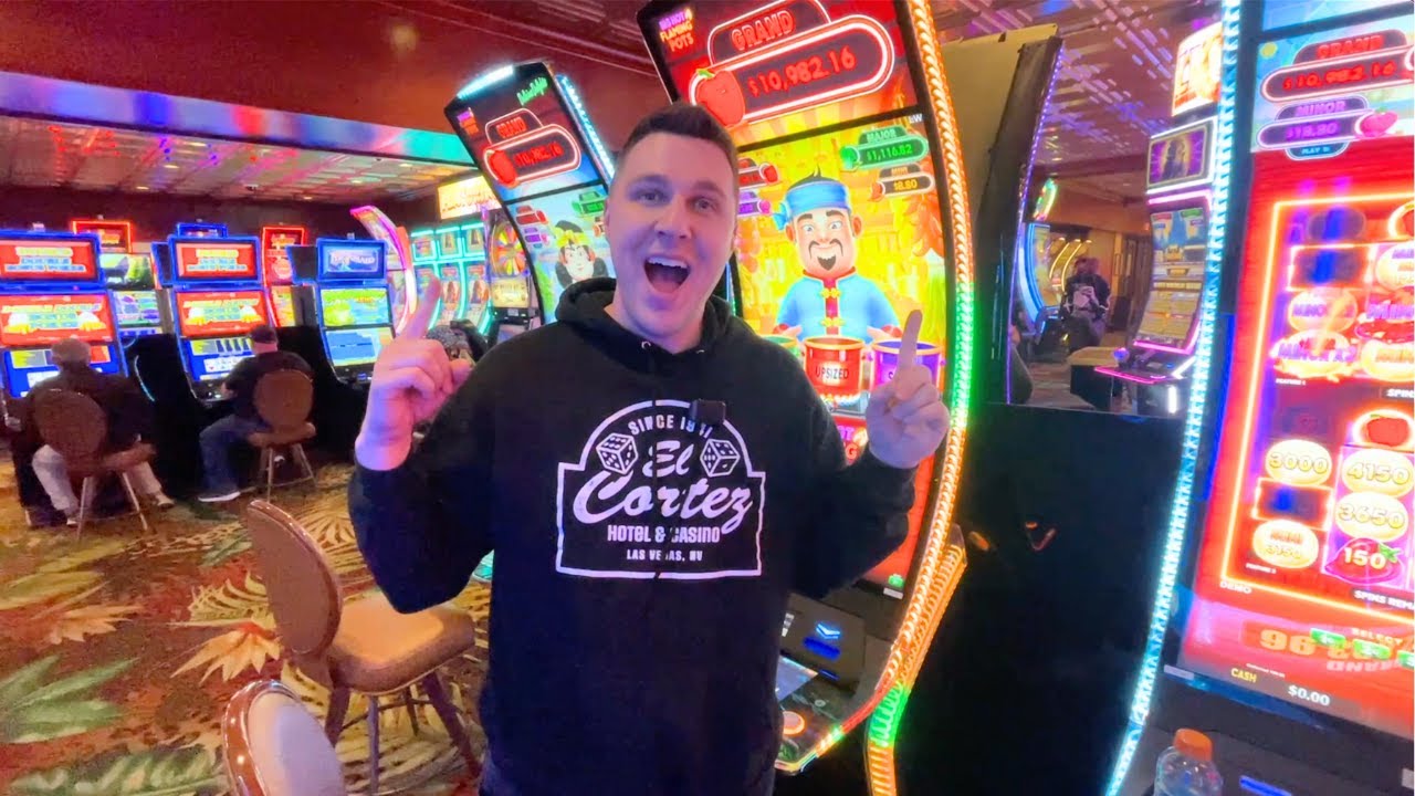 This Was The LONGEST Bonus Of My Life! Big Hot Flaming Pots Slot Machine! ‍