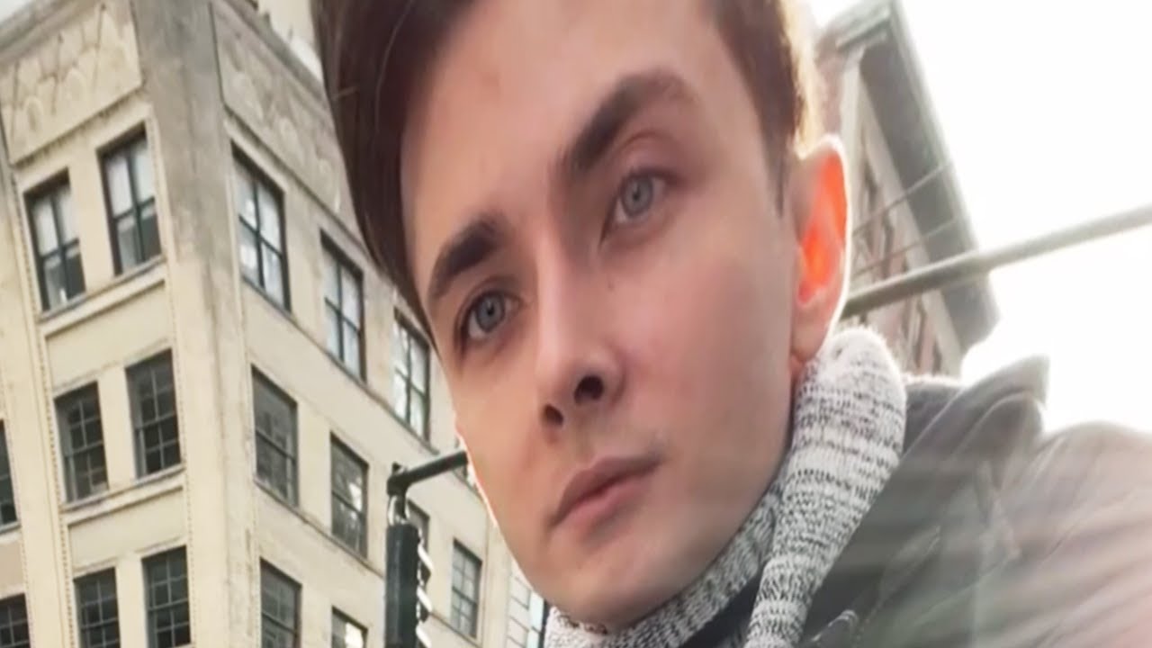 ХЕСУС НАВОДИТ СУЕТУ НА ДЕНЬ БЛАГОДАРЕНИЯ | IRL