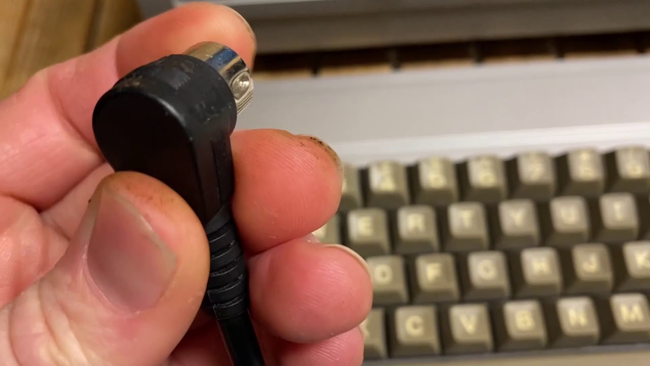 Sanyo MBC-555, a VERY early IBM PC 