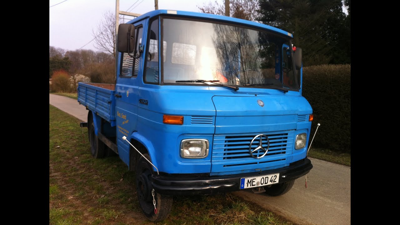 Mercedes Benz 407D automatic old truck walkaround and drive (cab view)