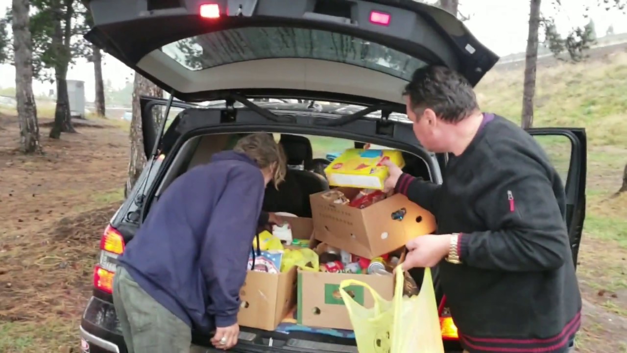 Бездомные в США, или Американская мечта не всегда исполняется Feeding the homeless in Portland, OR.