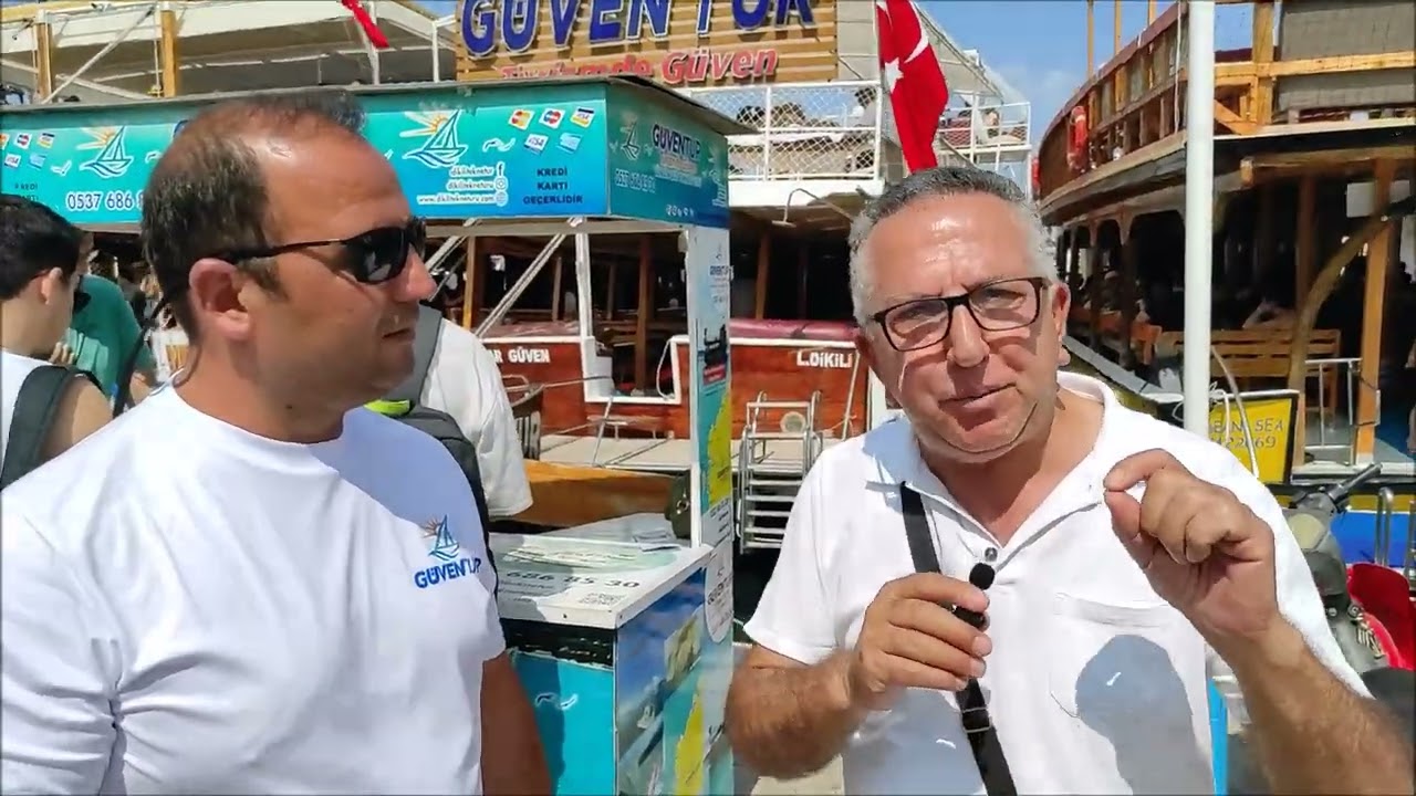 DİKİLİ'DE TEKNE TURLARIYLA TATİL HARİKA...
