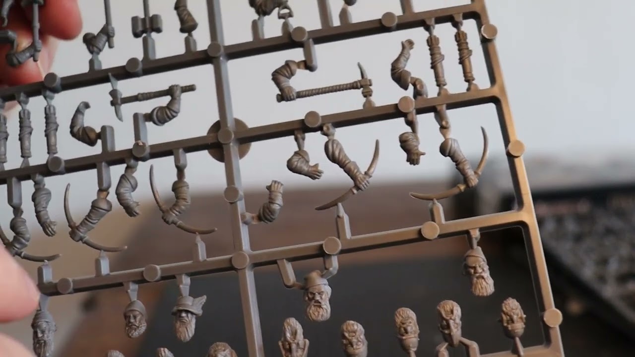 Oathmark Dwarf Light infantry - unboxing and scale comparison