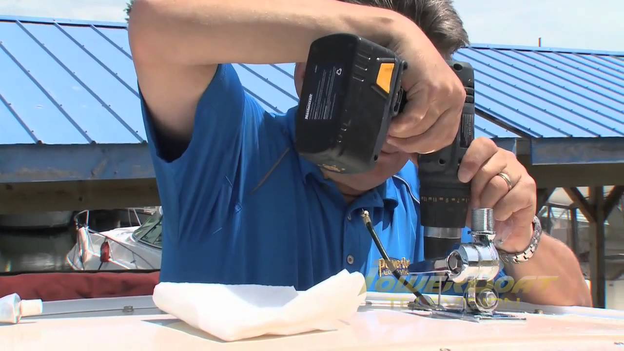 How To Install 12 Volt Digital TV And Antenna - PowerBoat TV