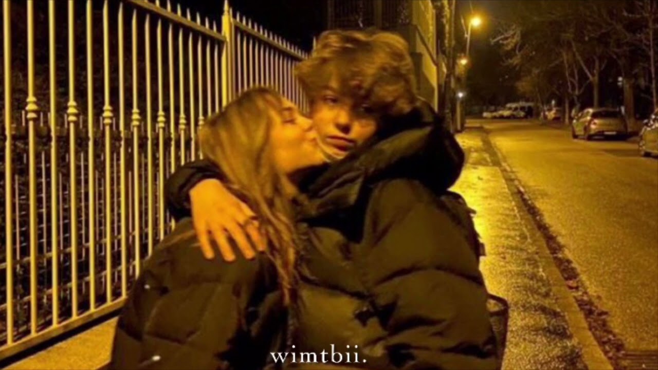 Lana del rey – video games (sped up)