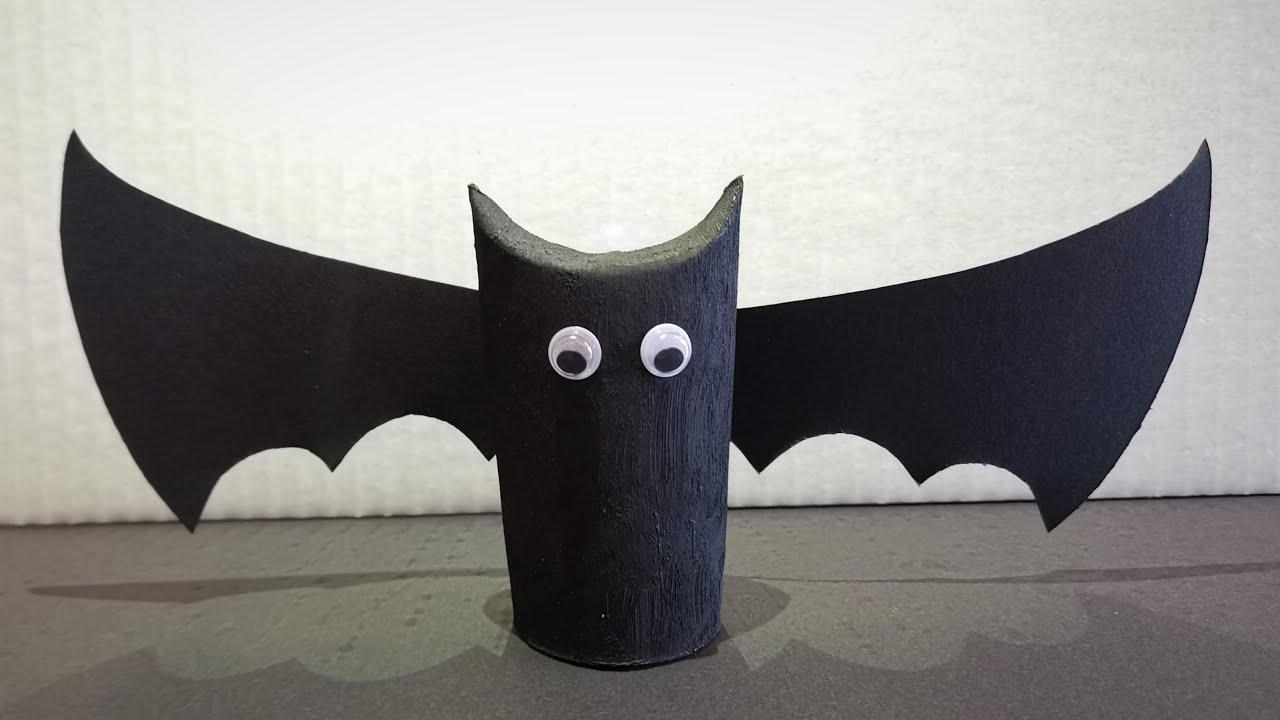 Fledermaus basteln 🎃 Halloween Dekoration basteln aus Papier 🦇 DIY Halloween Bat