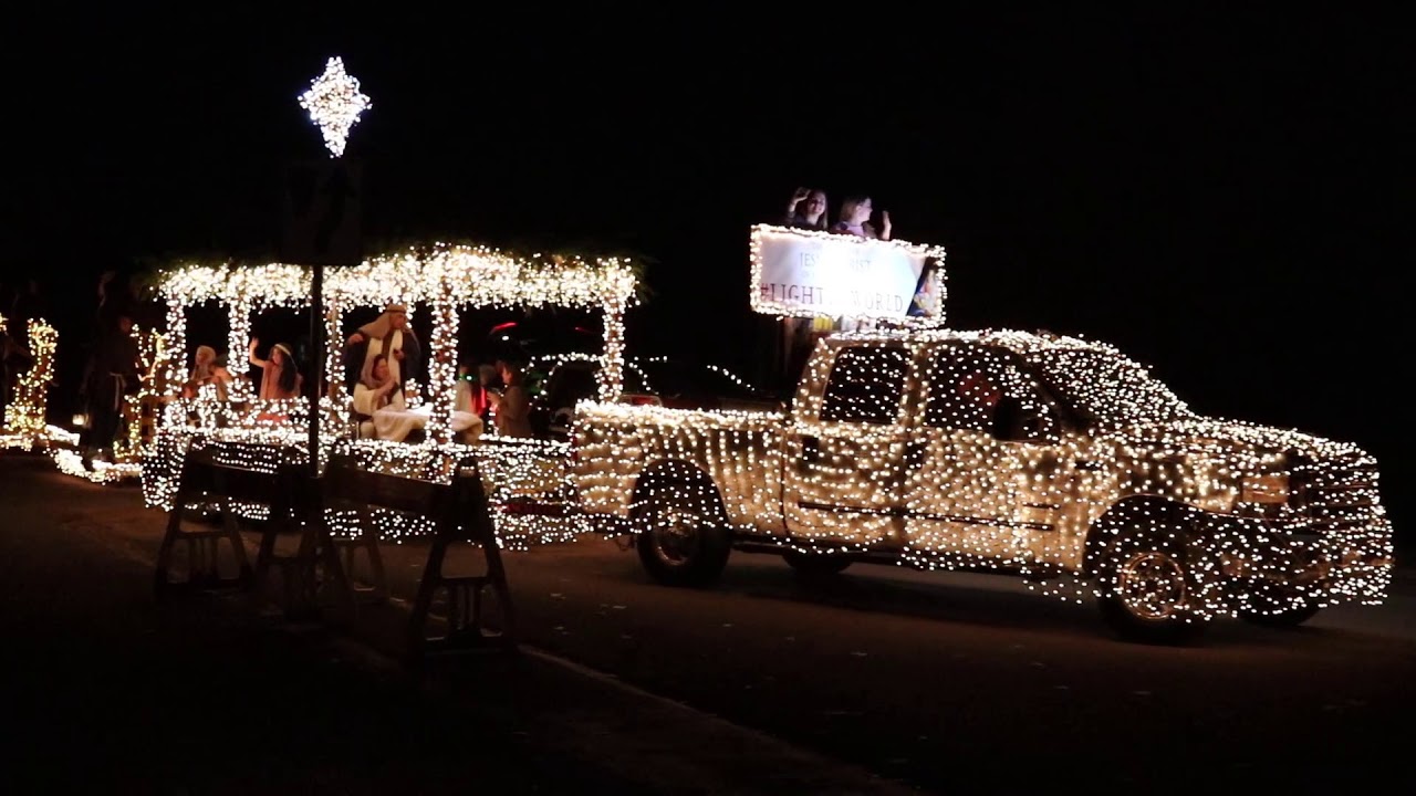 Light the world LDS float at the Christmas Parade Comfort 2018