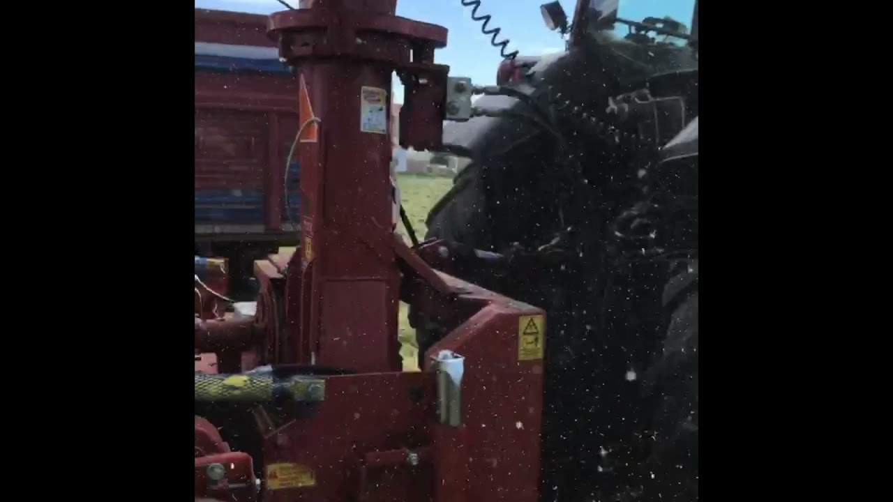 Çelmak soldurmalı ot silajı 3 sıra bağımsız valtra T161 - grass 
silage with corn silage machine