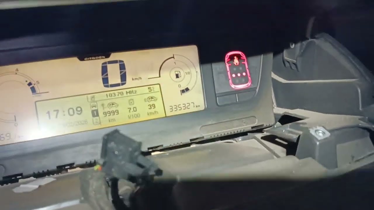 Citroën C4 Picasso 2008 Dash Remove Снятие щитка приборов