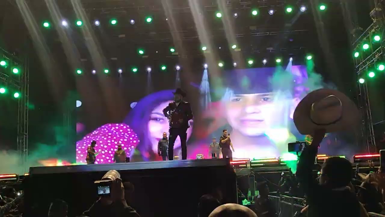 Presentación de Alameños de la sierra. Désde la feria 🎢🎡 de Querétaro 2024.