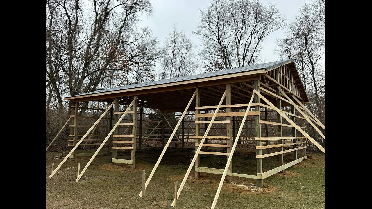 30 x 40 Pole Barn Build update,