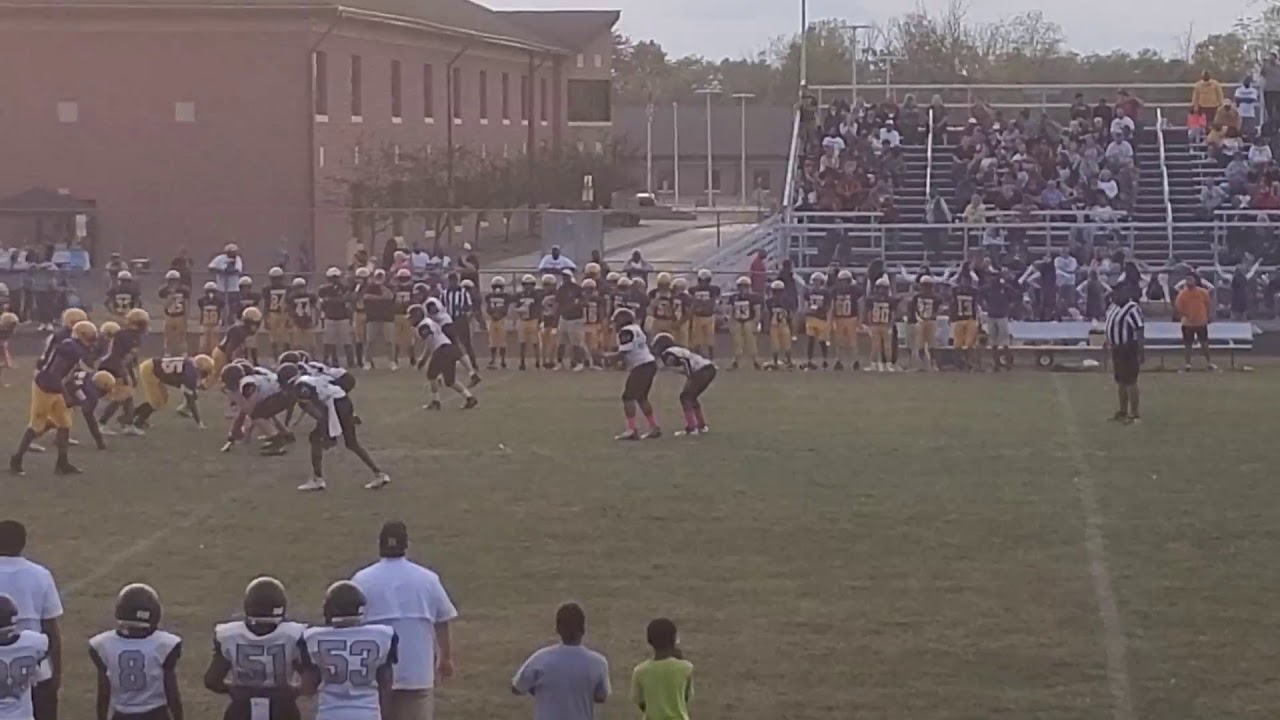 John Banks Jr. pass for 30 yards