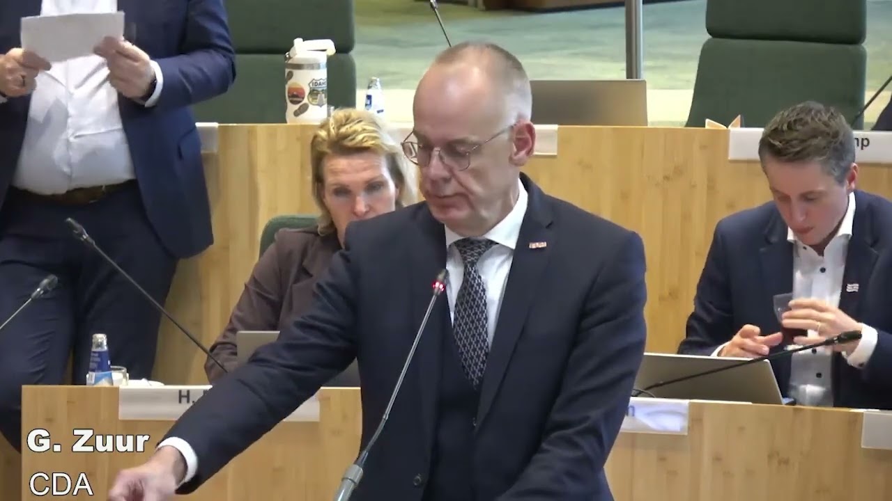 Stevig debat in het Drents Parlement over FvD-motie voor versterking van de jongerenstem in Drenthe