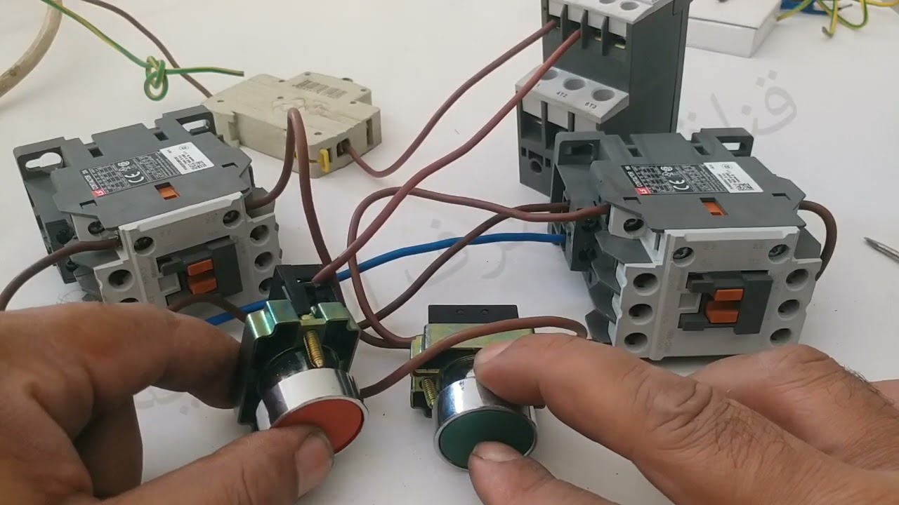دائرة عكس حركه بتوقف يدوي 