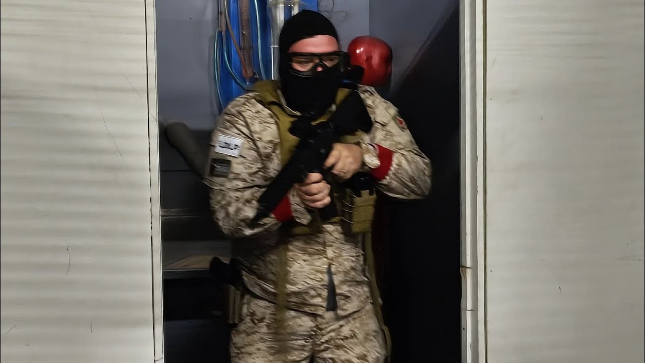 Gun with go pro mounted Gel blasting Australia Blacksite 