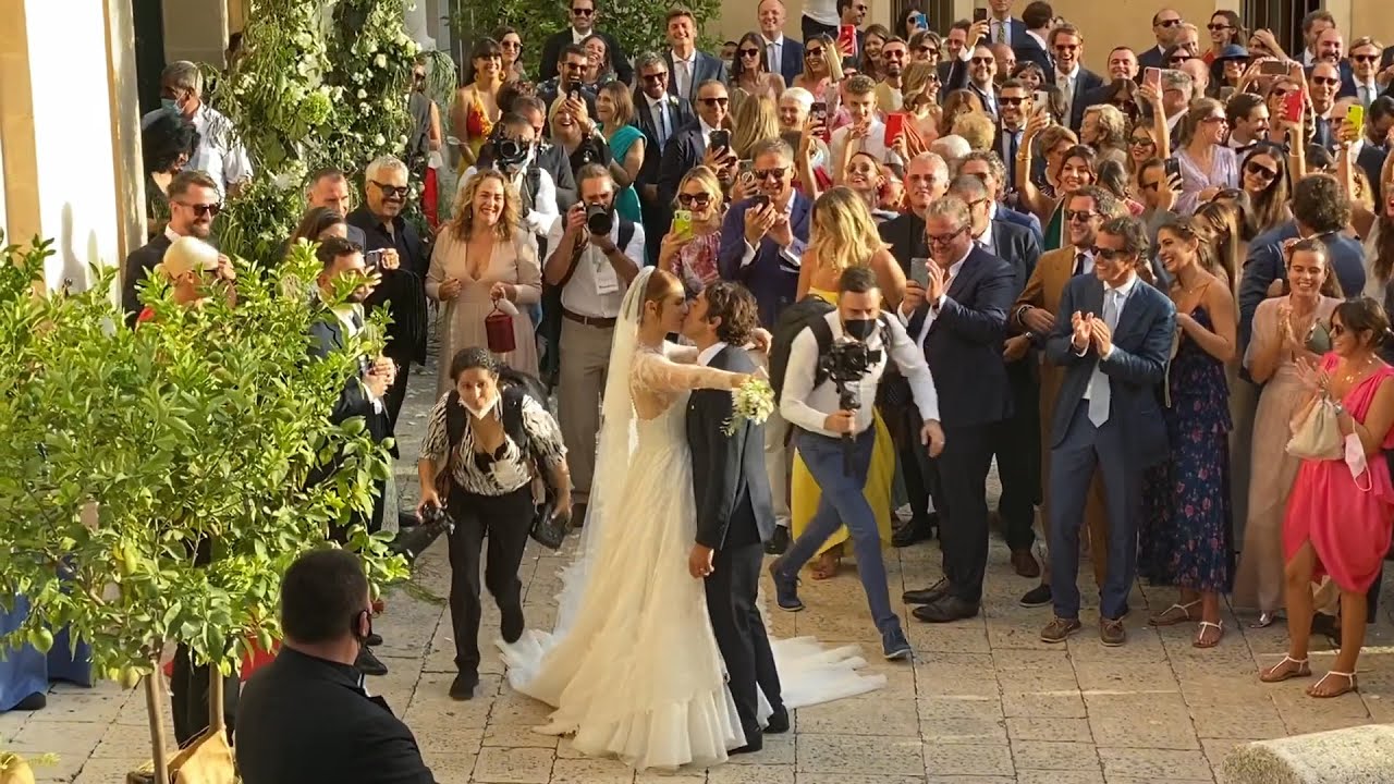 MIRIAM LEONE E PAOLO CARULLO, OGGI SPOSI A SCICLI