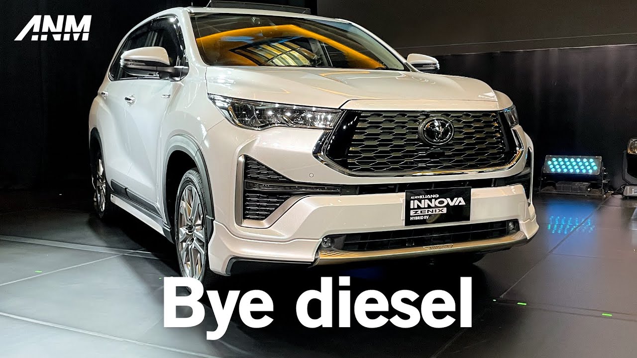 Toyota Innova ZENIX Hybrid 2022 [English subtitles]