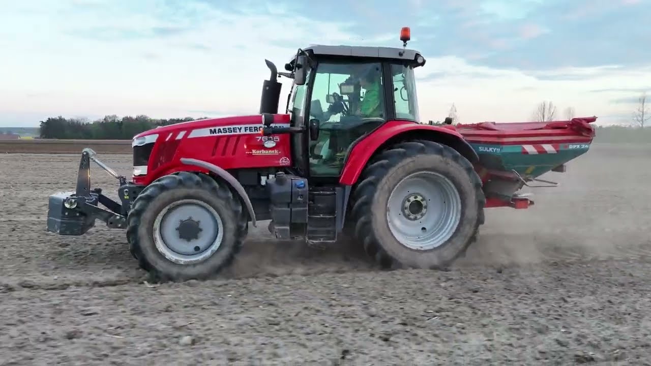 | oporowe nawozy pod QQ | 2024 | Massey Fergusson 7615 | Sulky |