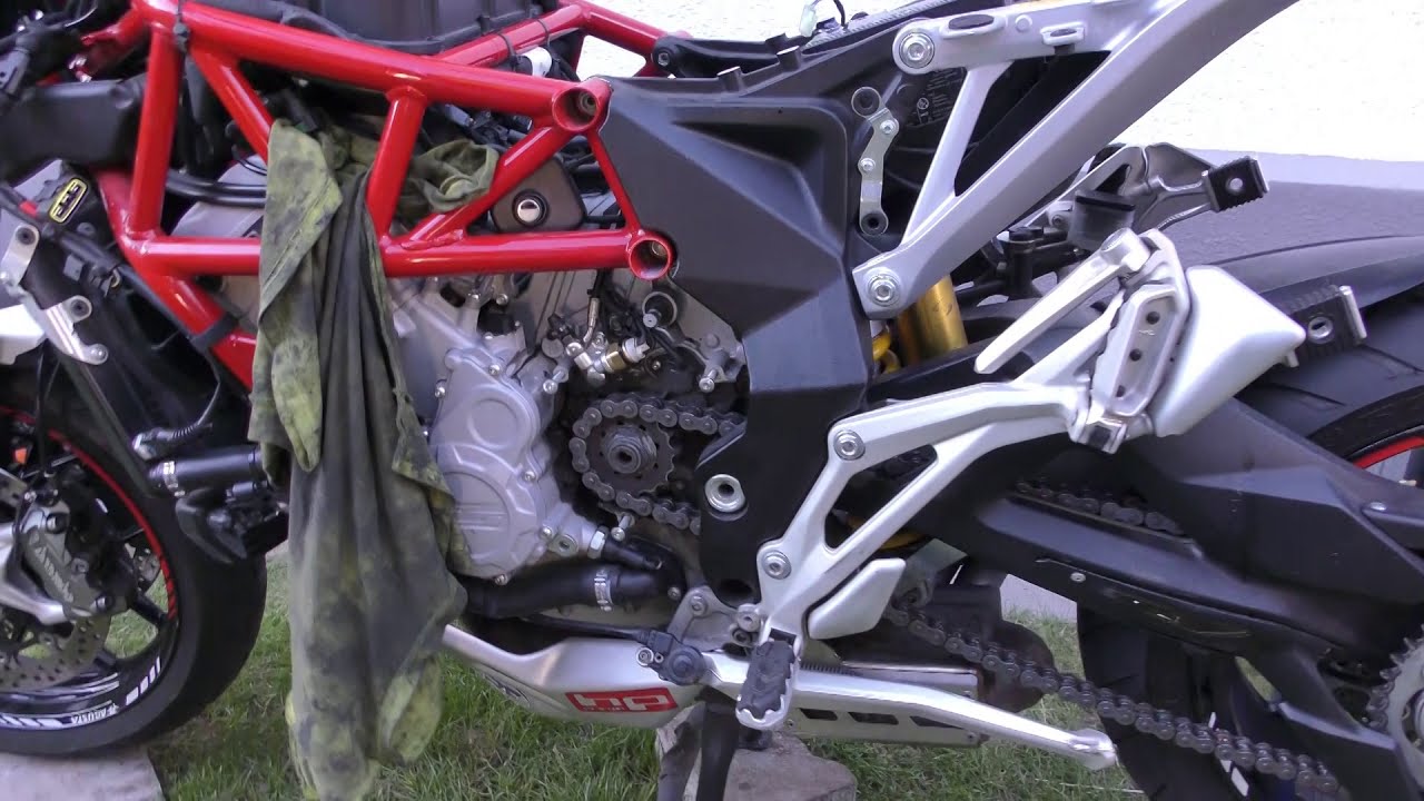 MV Agusta Turismo Veloce 800 Service Teil 1 von 3