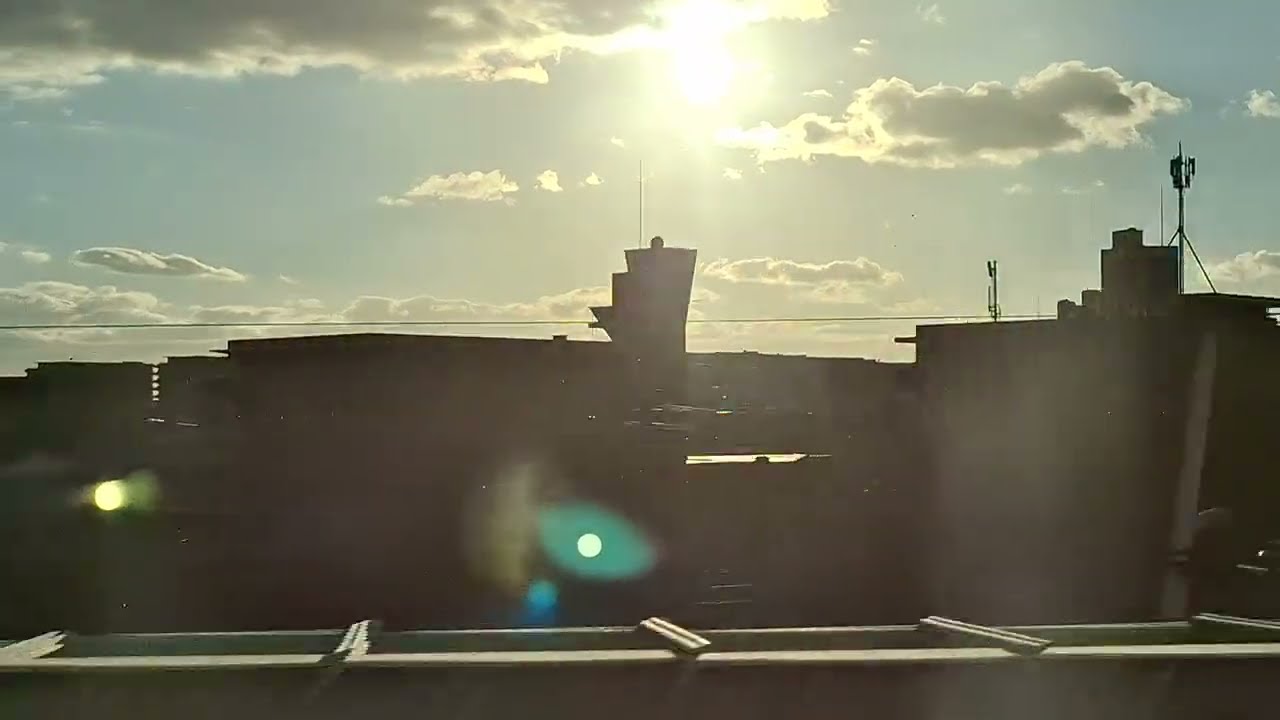 Beautiful sky - Slow-motion to see Japan from train - Where? Doko desu ka?