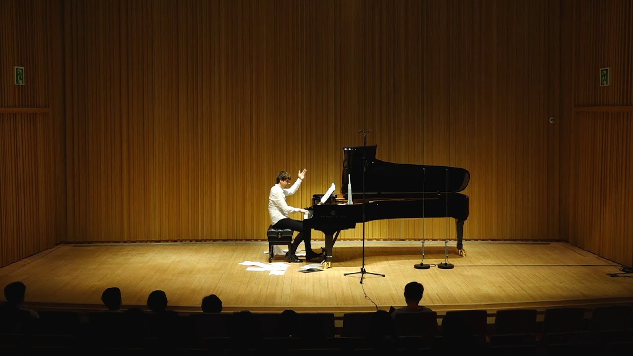 BACH'S FEELS.................