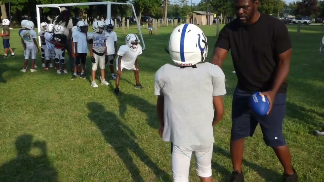 HOW TO MAKE 8U FOOTBALL PLAYER AGGRESSIVE😱‼️