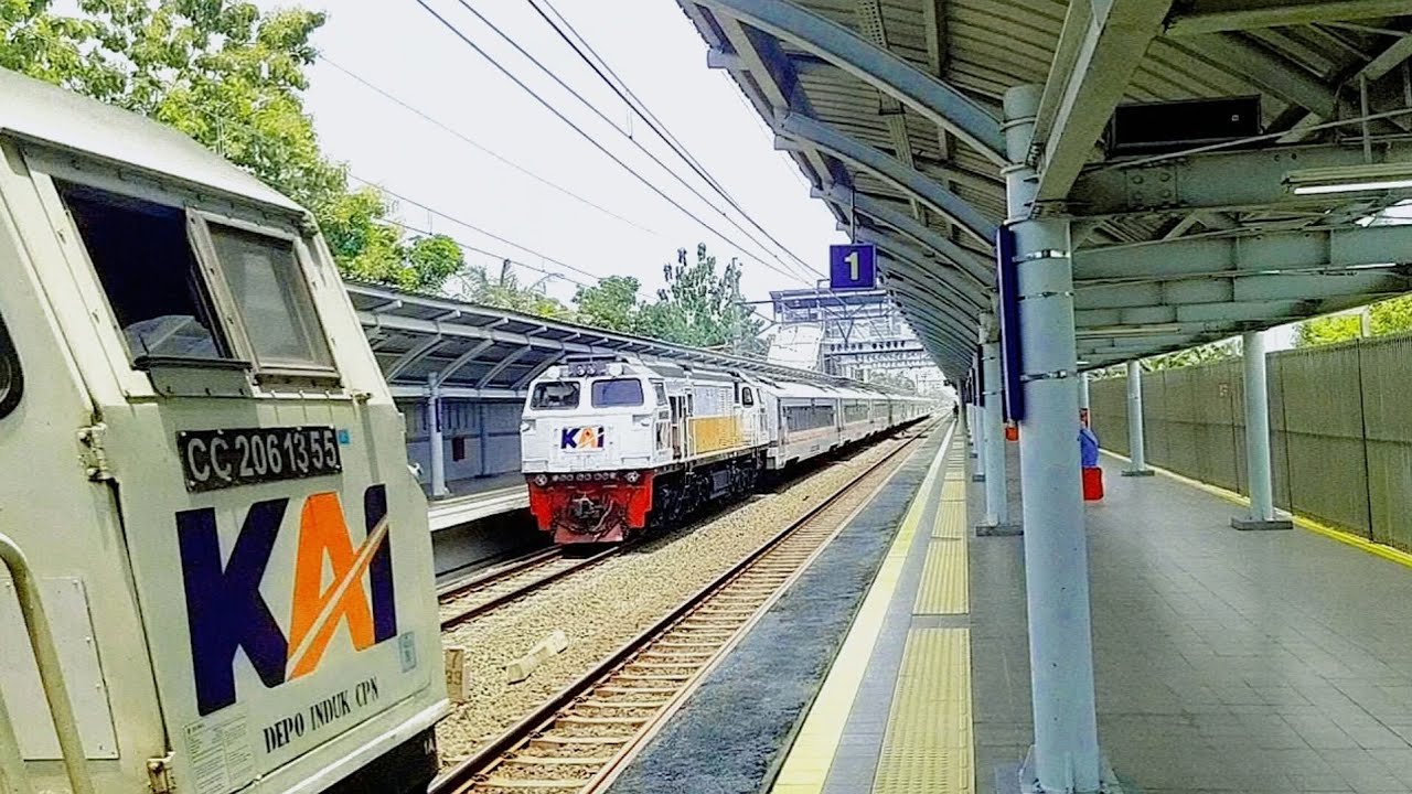 MOMEN PAPASAN KERETA API ‼️ KOMPILASI KRL COMMUTERLINE DAN KAJJ STASIUN METLAND TELAGA MURNI