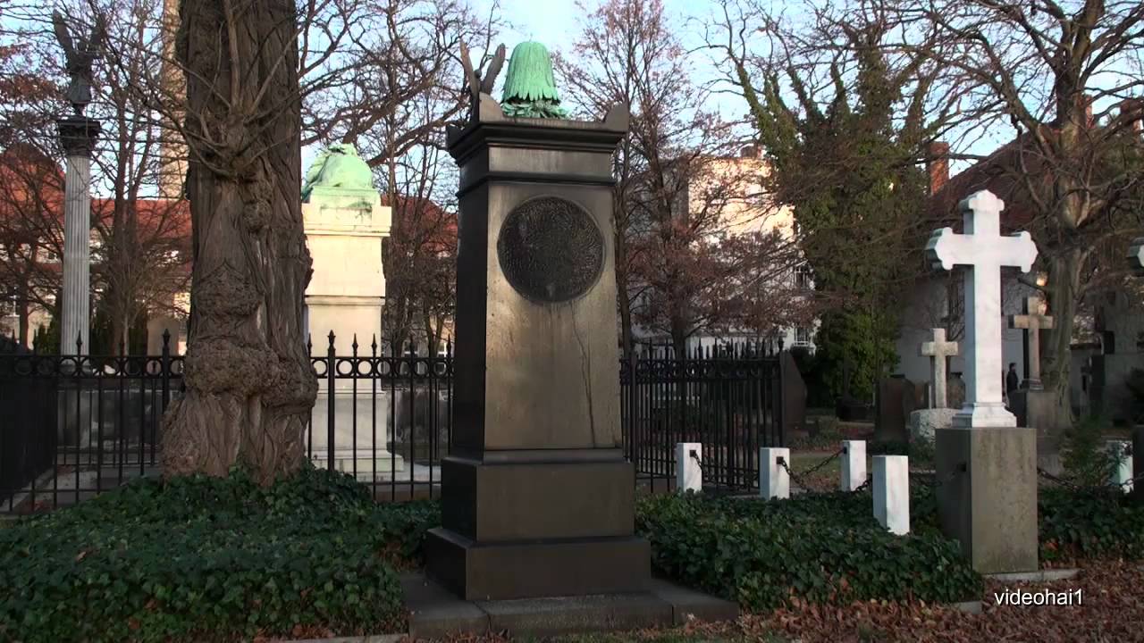 Invalidenfriedhof. seit 1748 in Berlins Mitte