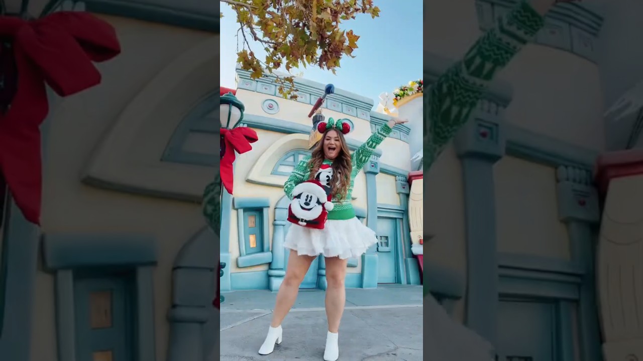 All the Merry Vibes @disneyparks 