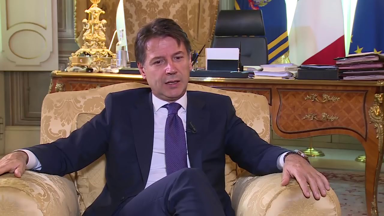 Giuseppe Conte Intervista con Marco Travaglio (INTEGRALE)