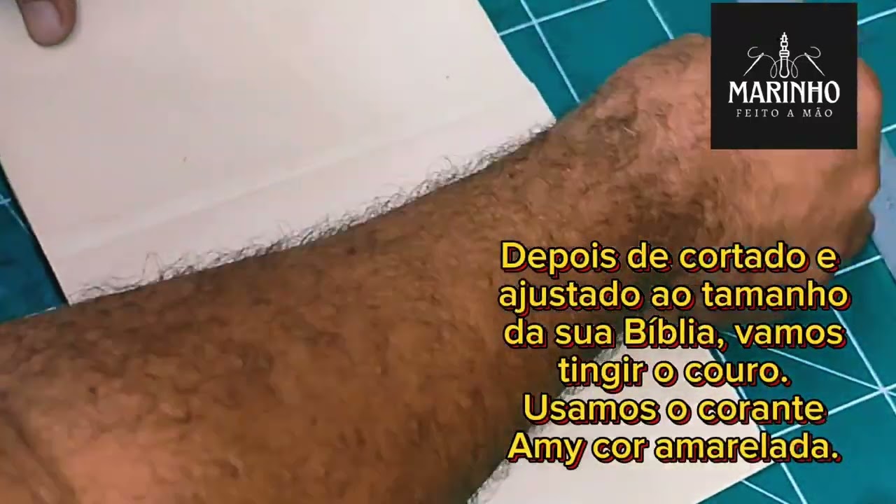 Passo a Passo: Reforma de Bíblia com Capa de Couro Personalizada.