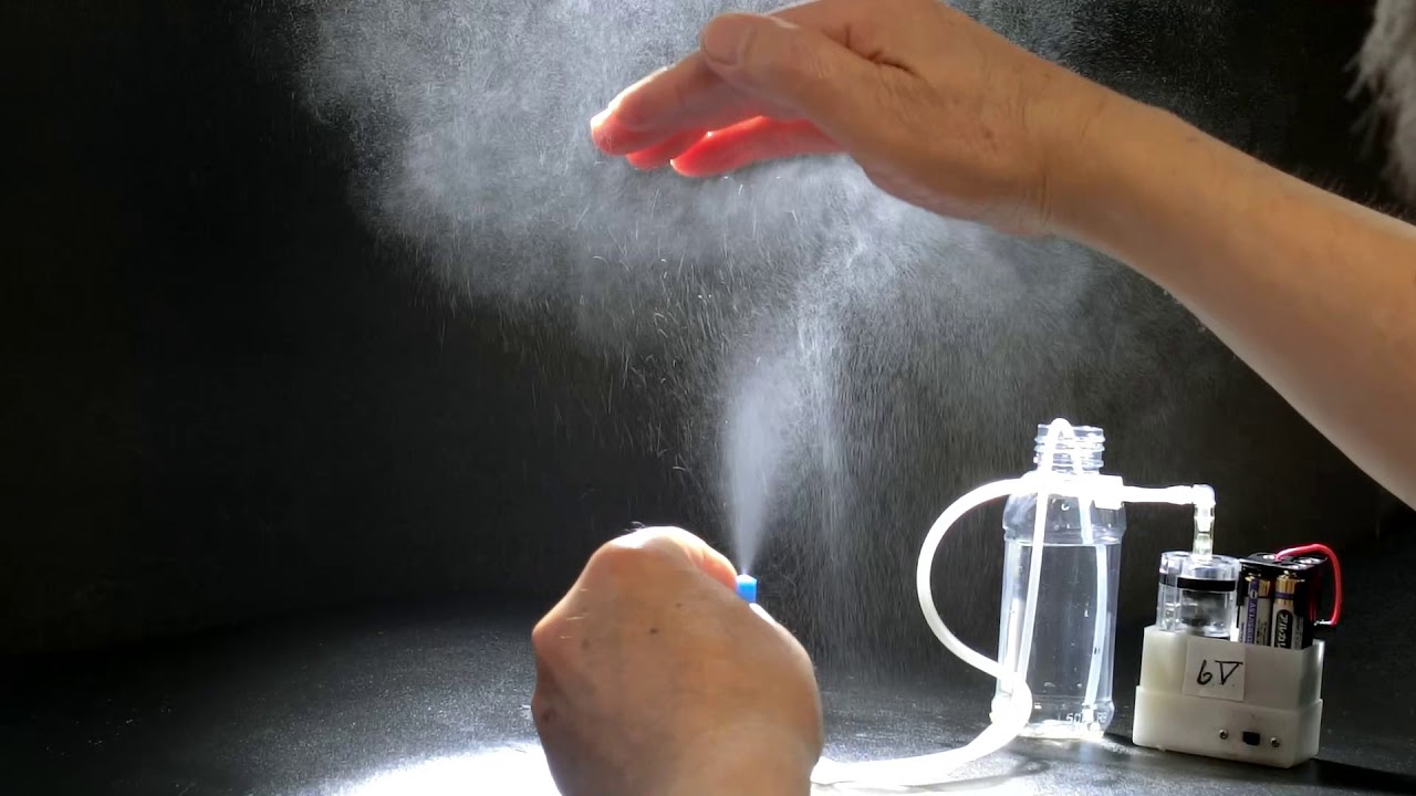 Micro fog nozzle for palm